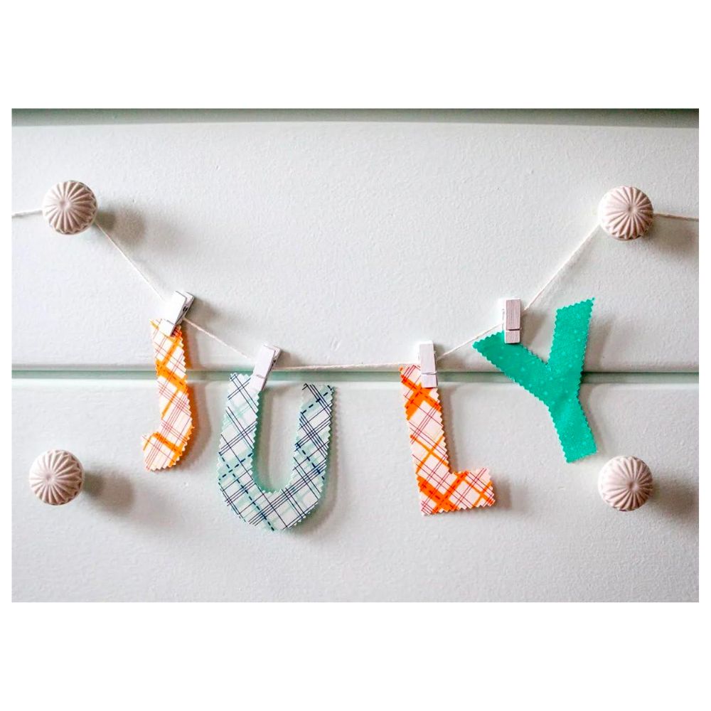 Heat n Bond Ultrahold Iron On Fabric Adhesive, Single pack, 17" x 1yard